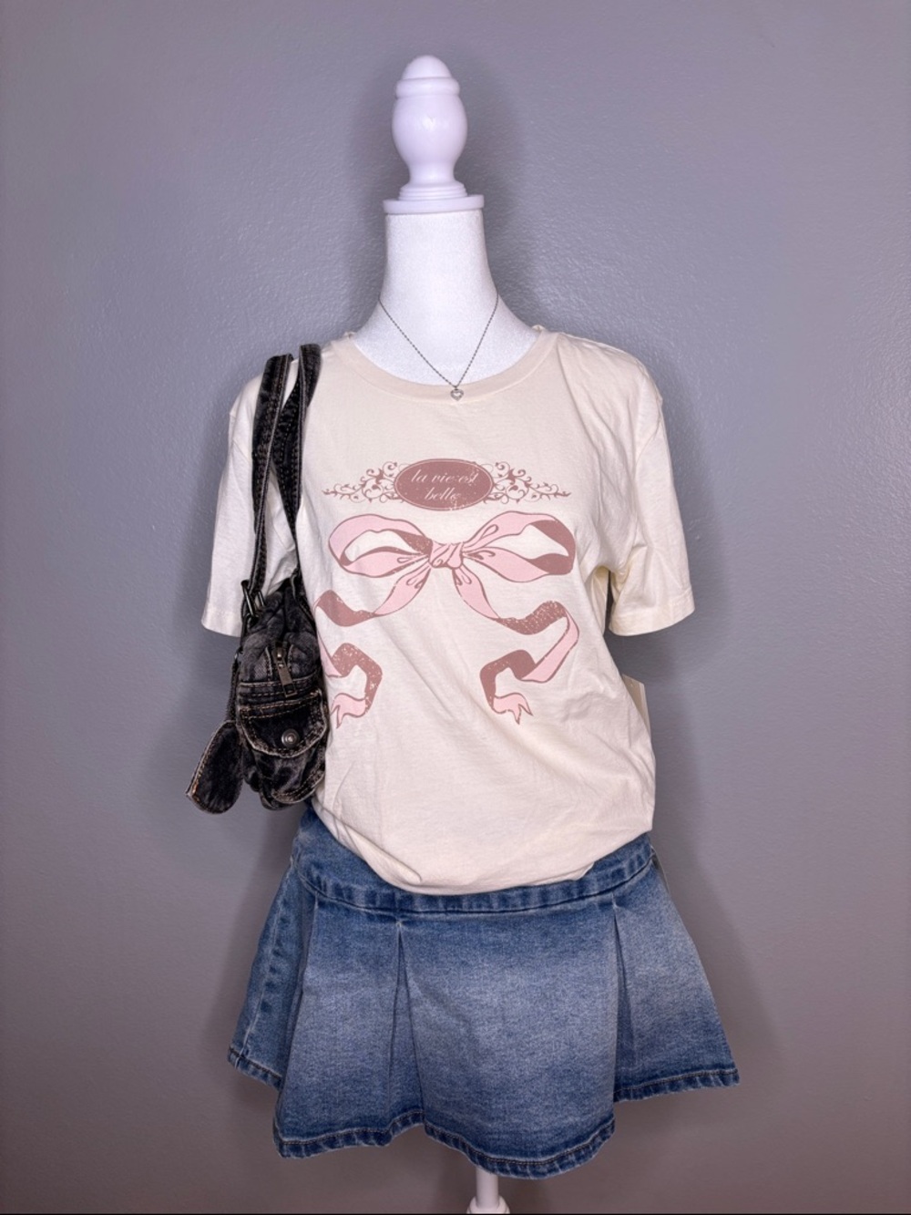 Golden Hour Bow T Shirt ‼️LISTING IS FOR SHIRT ONLY‼️ - Picture 1 of 7